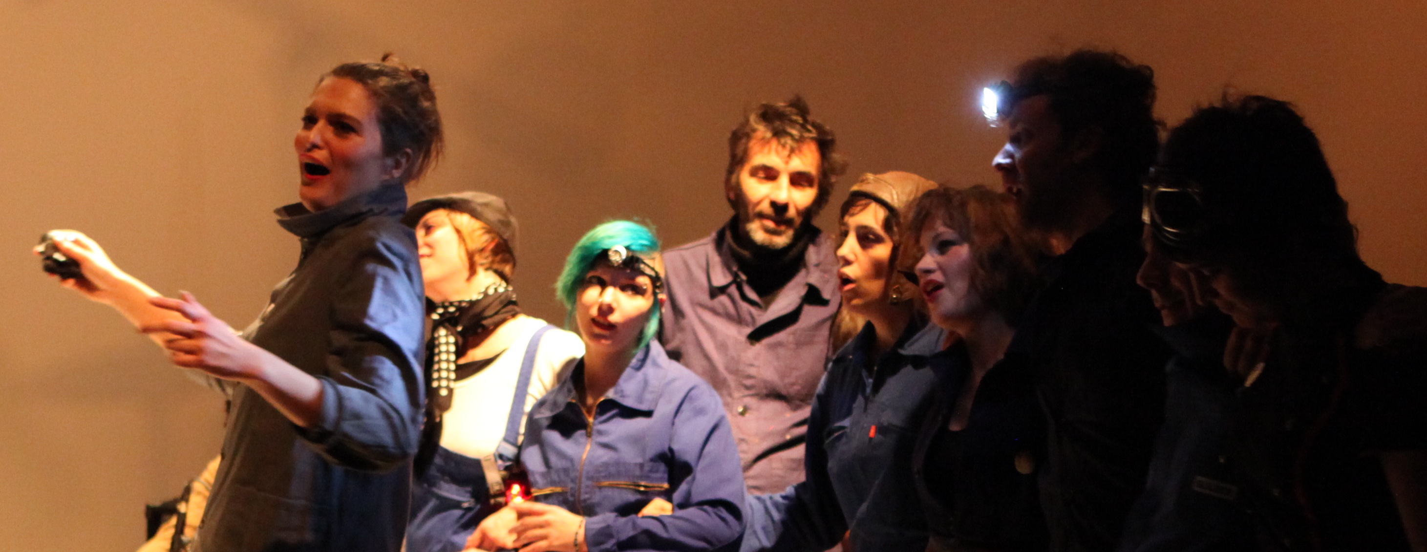 BUNKER PARADIS, FICTION RADIO trailer POUR LES 10 ANS du G